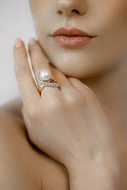 Акция на кольцо с морским жемчугом